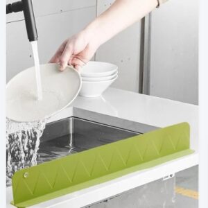 Kitchen Sink Splash Guard